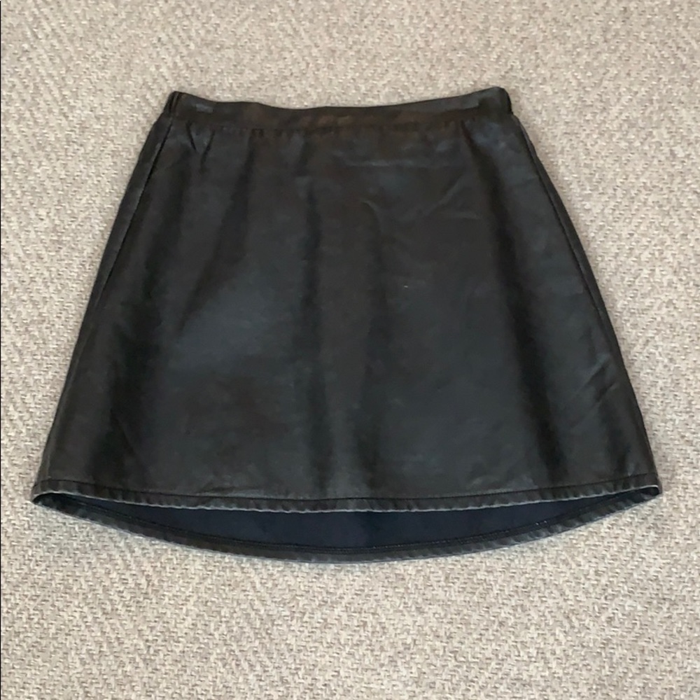 Billabong woman’s faux leather skirt
